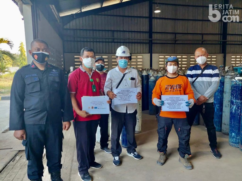 PT Smelting-Kagama Jatim Bagikan 1500 Tabung Oksigen Gratis