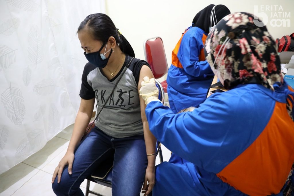 Akademisi Kebidanan Kota Kediri Sebut Vaksinasi Covid-19 Aman Untuk Ibu Hamil