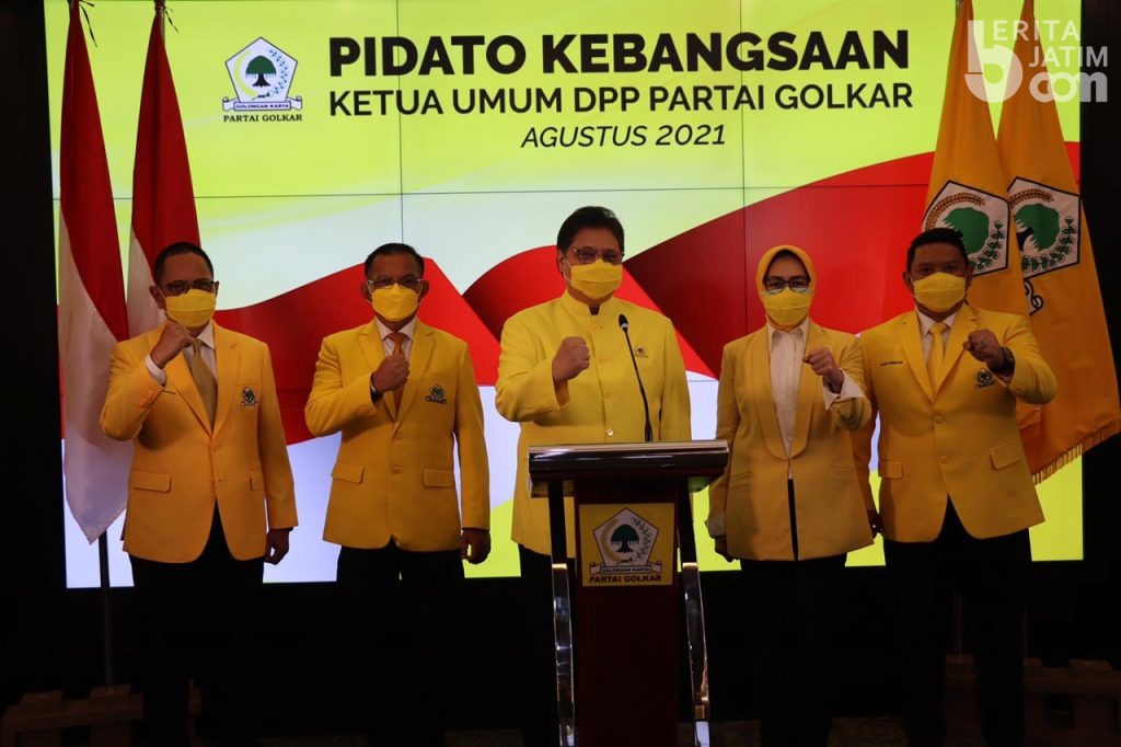 SMRC Melihat Jokowi Semakin Percaya Terhadap Airlangga
