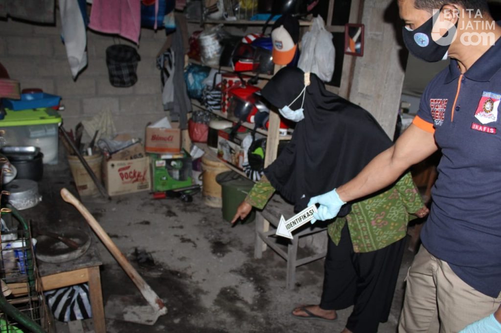 Perempuan Asal Gurah Kediri Meninggal dengan Luka Sayatan, Diduga Dibunuh