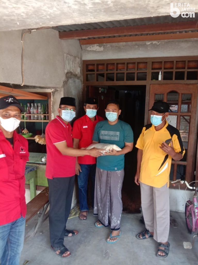 Dampingi Warga Terdampak, PDI Perjuangan Bentuk 27 Posko Darurat di Lamongan