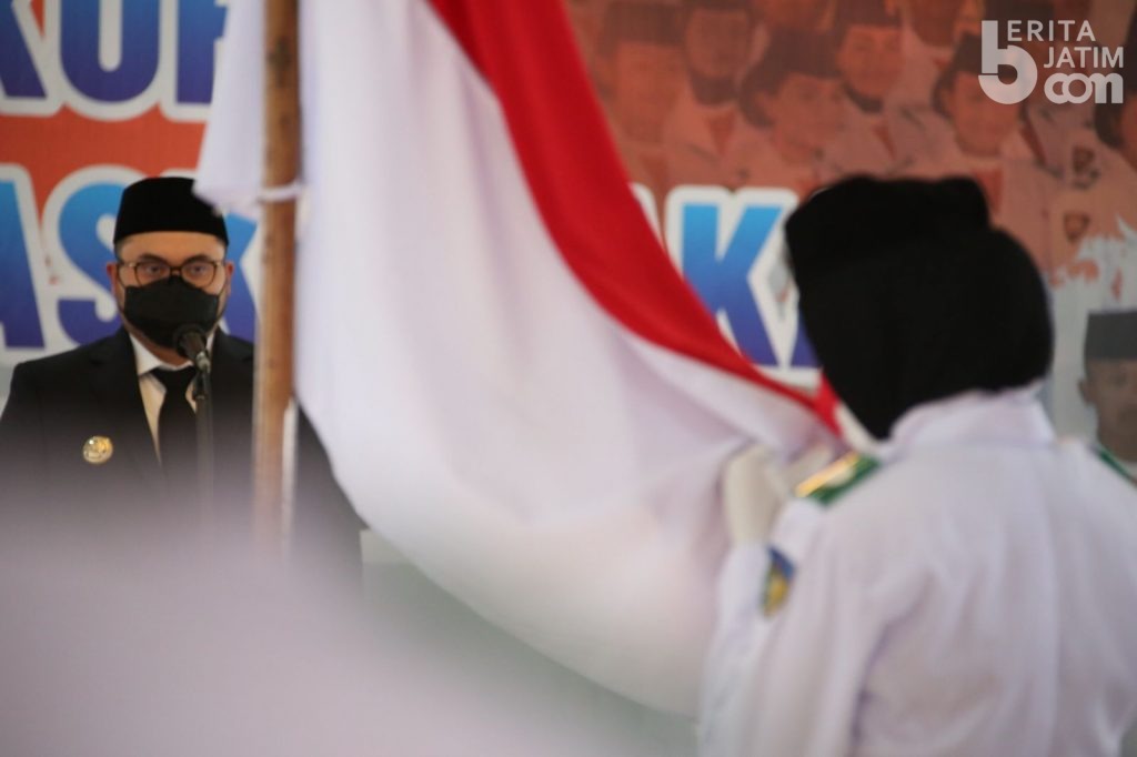 Jelang Upacara Kemerdekaan, Bupati Kediri Kukuhkan Paskibraka