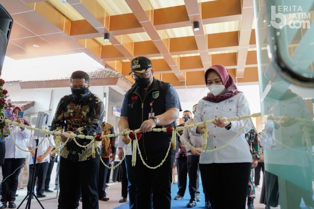 Percepat Tracing, Mas Dhito Resmikan Lab PCR Dan Gedung Poliklinik RS HVA Pare Kediri