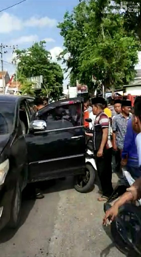 Insiden Berdarah Terjadi di Depan Polsek Ketapang Sampang