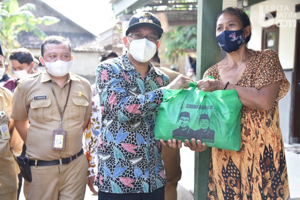 Gus Muhdlor Tambah 100 Ribu Paket Sembako untuk Warga Sidoarjo