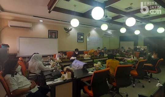 Ketua Komisi A DPRD Kota Surabaya Sebut Bos ‘Rasa Sayang’ Pengusaha Nakal