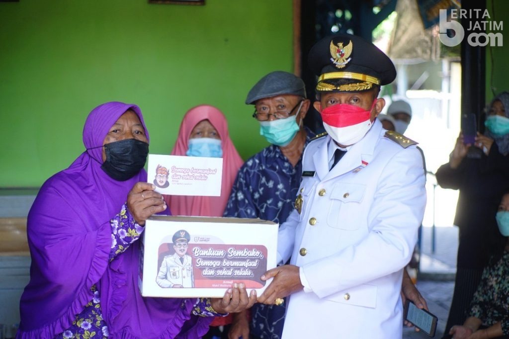 Kunjungi Janda dan Keluarga Pejuang Surabaya, Armuji: Tanpa Panjenengan Kita Tidak Bisa Merdeka