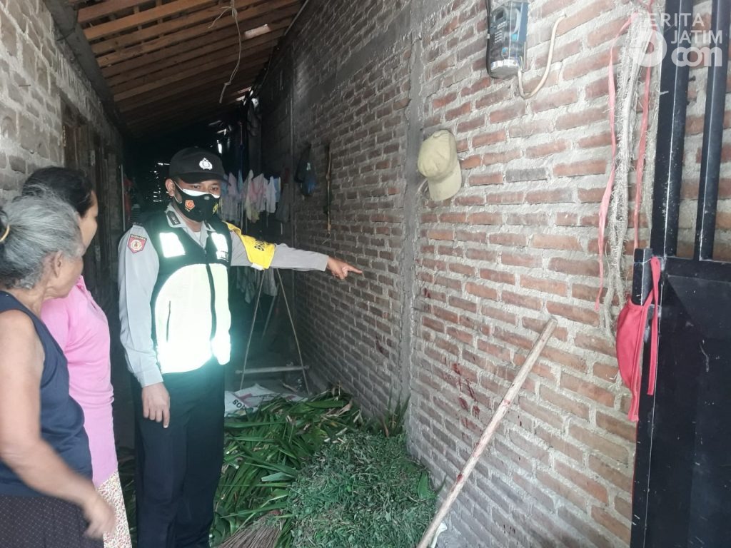 Emosi Diteriaki, Kakek di Ponorogo Bacok Tetangganya