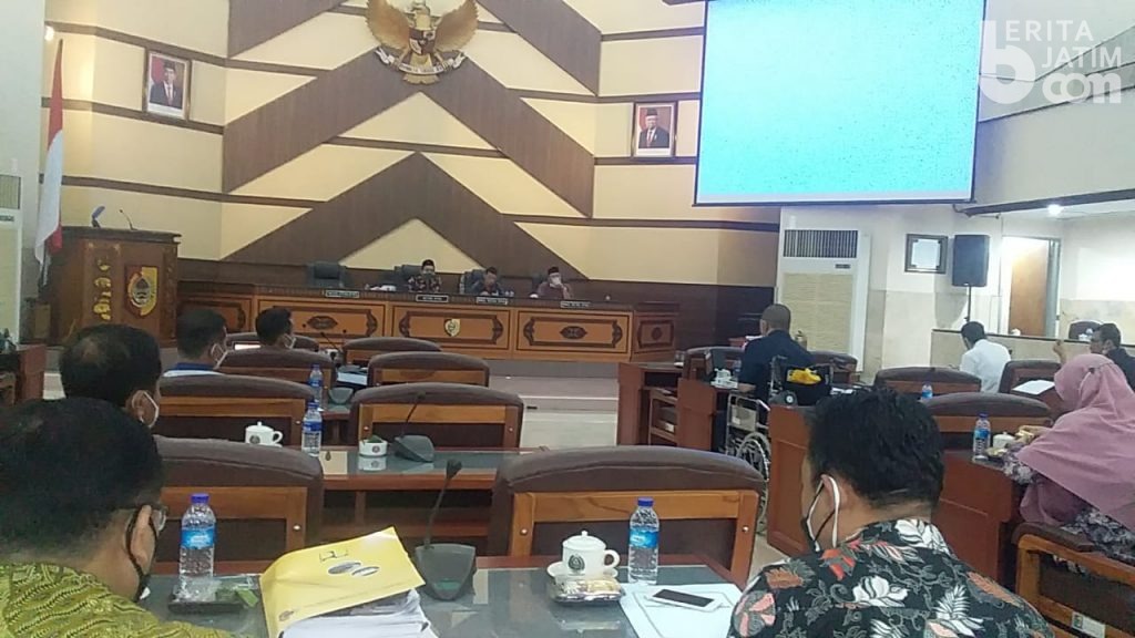 Kecuali PDI Perjuangan, Seluruh Fraksi Puji Permintaan Maaf Bupati Jember