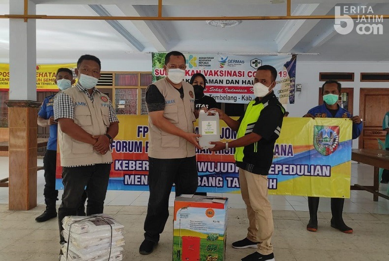 Cegah Covid-19, FPRB Jombang Salurkan Bantuan APD Hingga ke Desa
