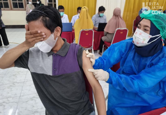 LDII Jatim-Pemprov Gelar Vaksinasi Massal Dosis Satu untuk 1000 Peserta