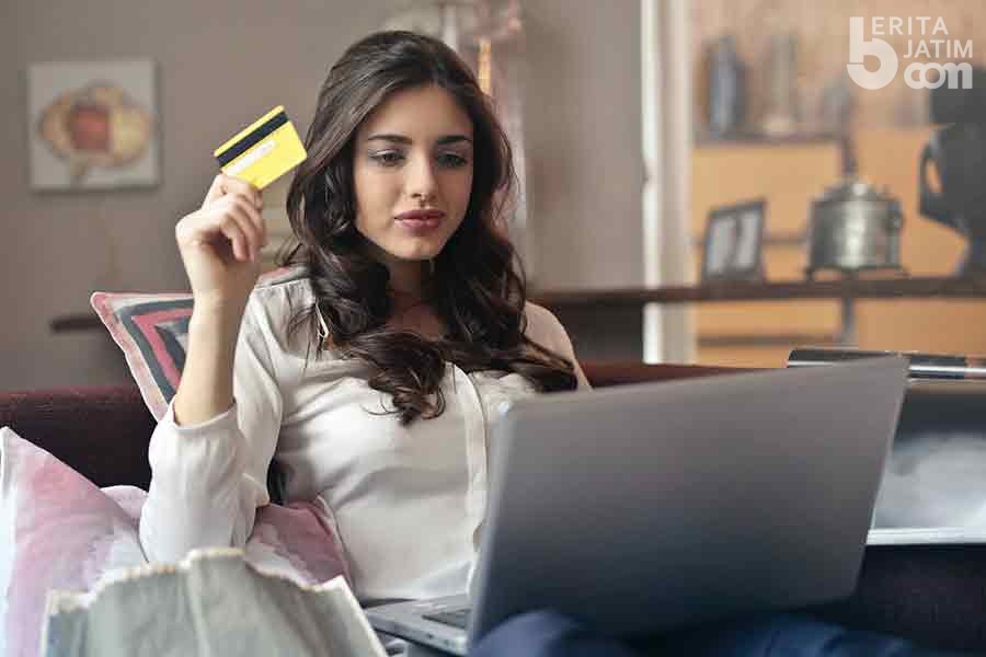 3 Tips Agar tetap Hemat saat Berbelanja Online