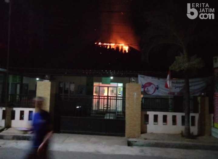 Puskesmas Gapura Sumenep Terbakar, Data Rekam Medis Pasien Ikut Hangus