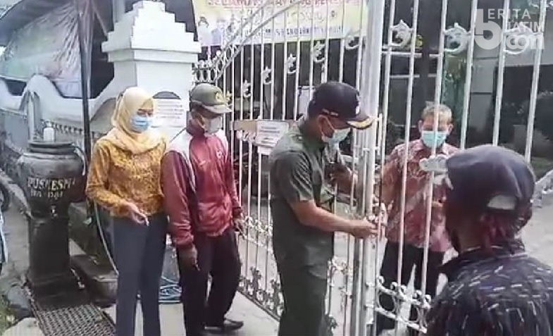 Dituding ‘Memble’ Tangani Covid-19, Puskesmas di Jombang Disegel Kades
