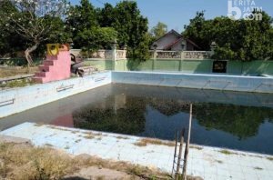Kolam Renang Sumber Otok Sampang Butuh Perbaikan