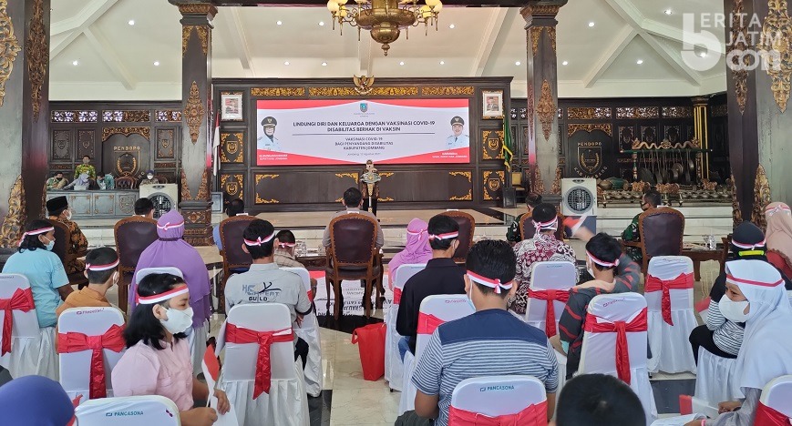 100 Penyandang Disabilitas Ikuti Vaksinasi Covid-19 di Pendapa Pemkab Jombang