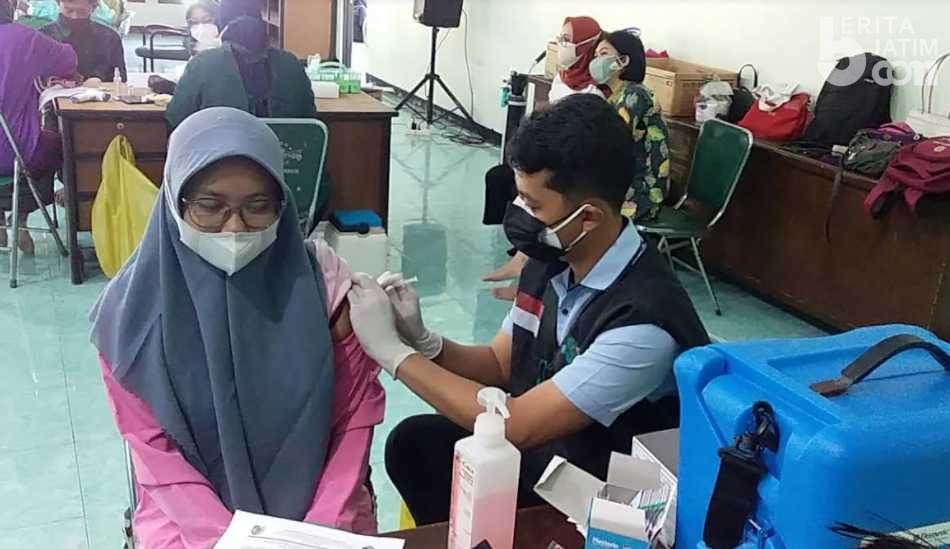 387 Ribu Dosis Vaksin Sudah Disuntikkan ke Warga Jember