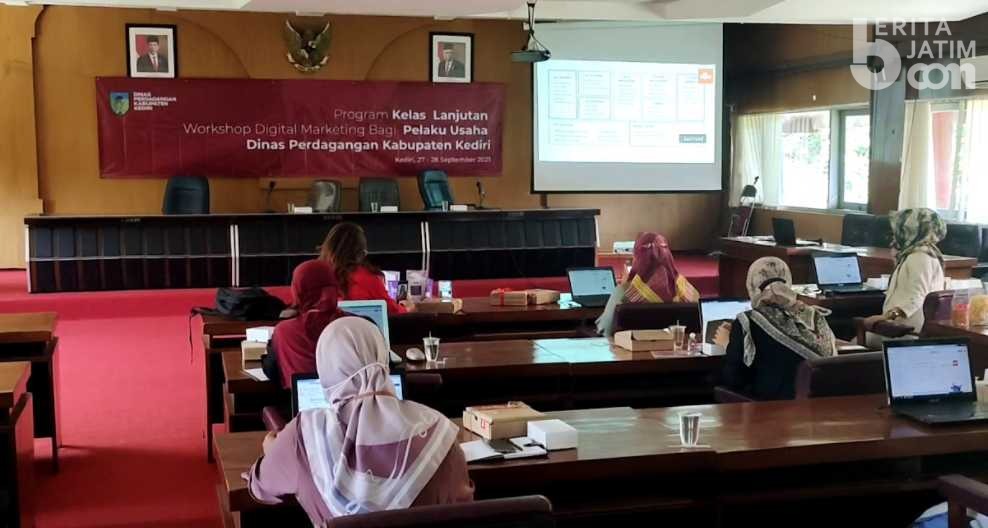 Pemkab Kediri Beri Pelatihan Digital Marketing Pelaku UMKM