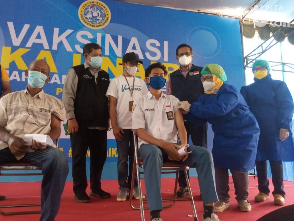IKA Unair dan PLN Gelar Vaksinasi, Berikut Sasarannya
