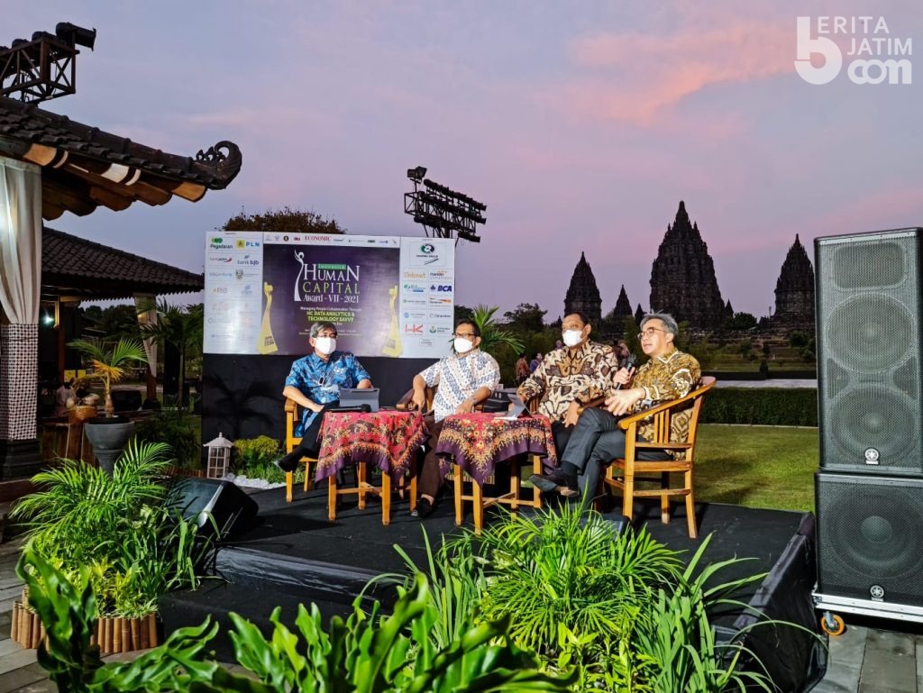 bank bjb Raih 4 Penghargaan di Ajang Human Capital Award VII-2021