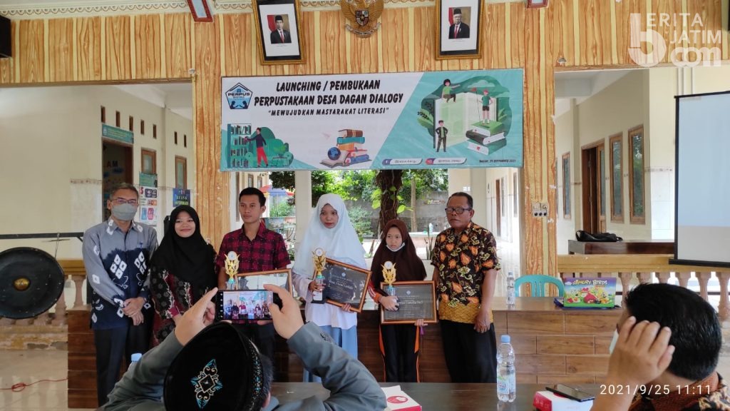 Tingkatkan Minat Baca Masyarakat, Desa Dagan Launching Perpusdes Dialogy