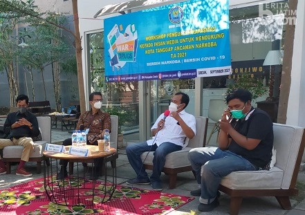 Wartawan Beritajatim.com Jadi Pemateri Workshop BNN Gresik