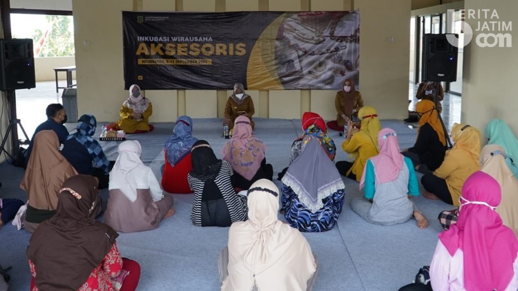 Sasar 4.300 Wirausaha di Tahun 2021, Wali Kota Mojokerto Berikan Bekal Inkubasi Bagi Wirausaha Baru