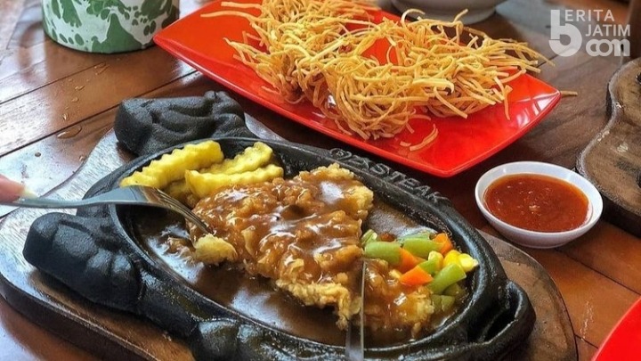 ‘Rasa Bintang Lima, Harga Kaki Lima,’ Resto Q5 Steak and Bowl Sapa Warga Mojokerto