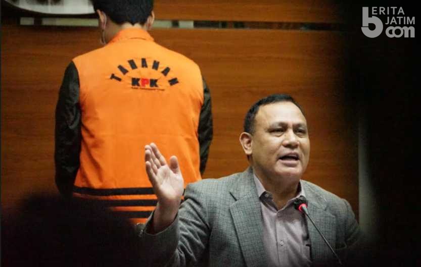 Azis Diduga Suap Penyidik KPK Untuk Urus Perkara