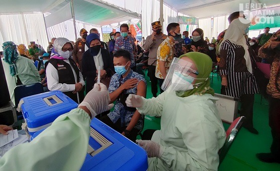 Kejar ‘Herd Imunity’, Jombang Gelar Vaksinasi Serentak di 34 Puskesmas