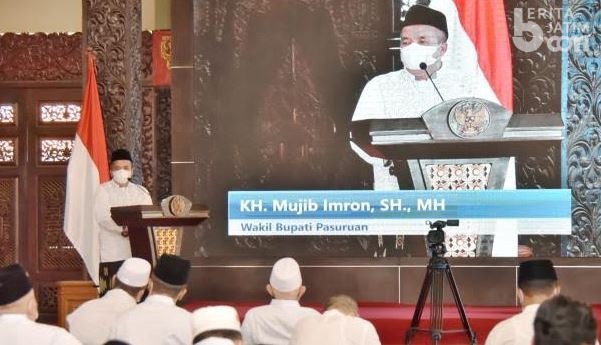 Hari Santri, Gus Mujib Peringatkan Bahayanya Rokok Ilegal