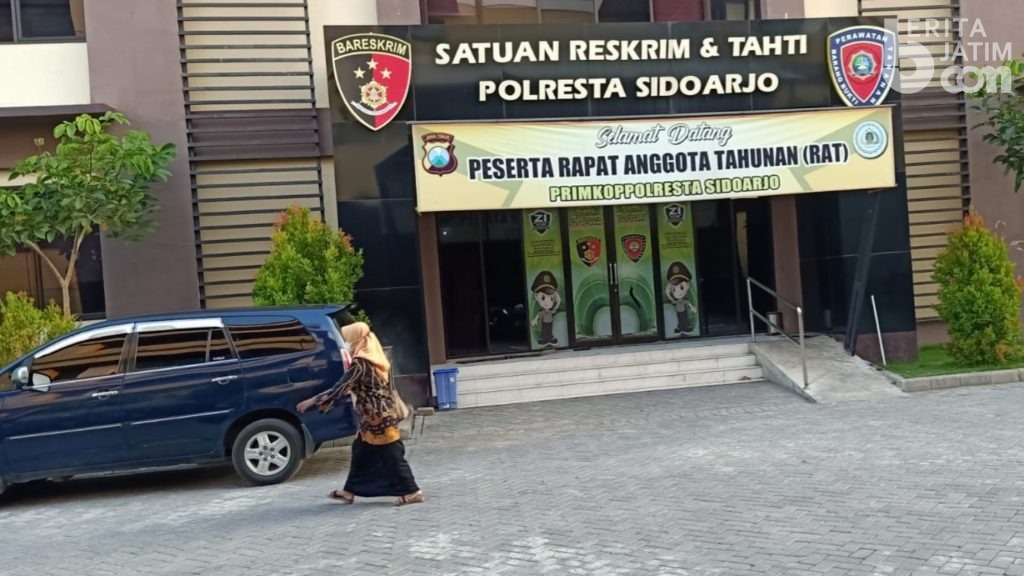 Diduga Lakukan Pungli PTSL, Kades Klantingsari Sidoarjo Diamankan