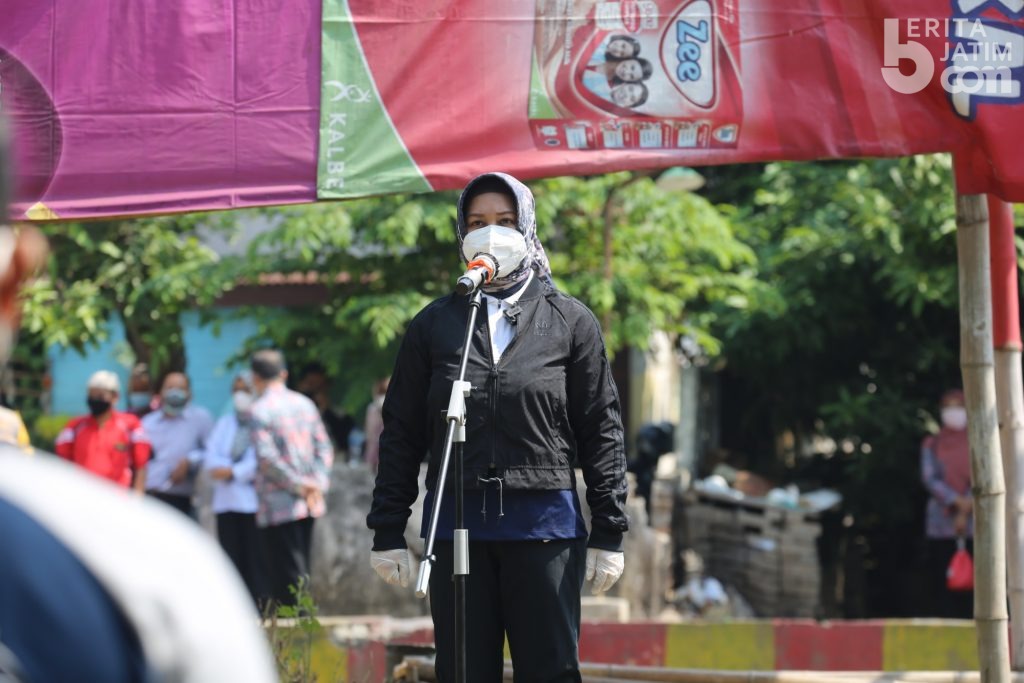 Pemkot Mojokerto Bagikan Paket Vitamin dan Masker untuk Warga