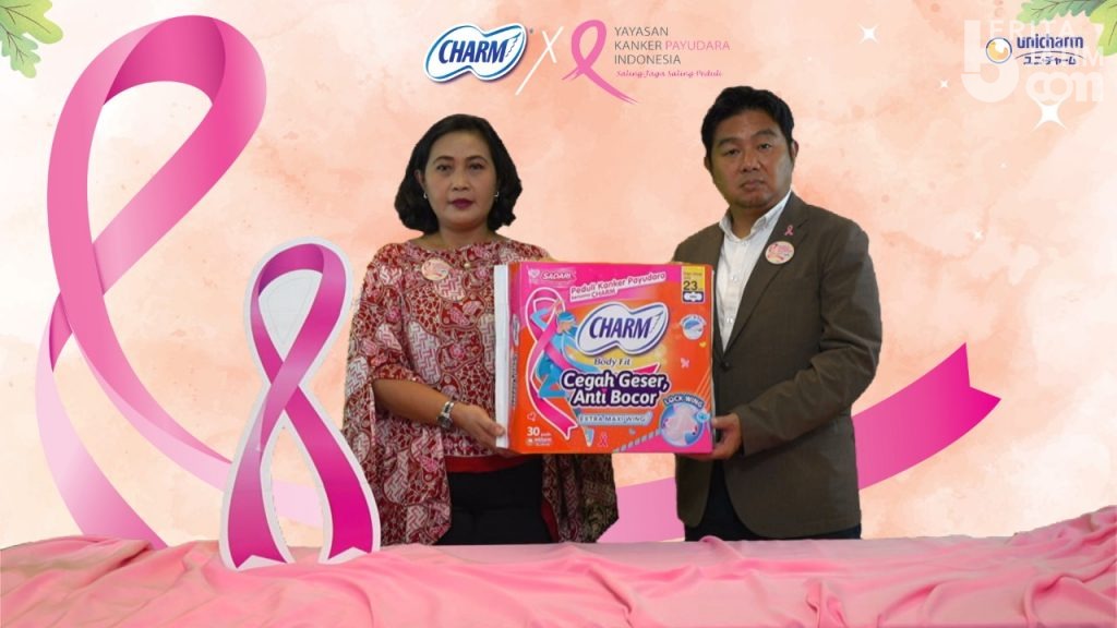 CHARM Luncurkan Extra Maxi Pink Ribbon Special Edition Untuk Kampanye Kanker Payudara