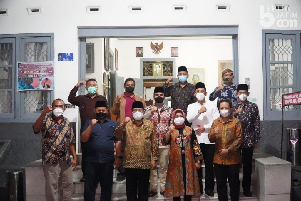 Sebelum Meninggal, Wakil Wali Kota Mojokerto Ziarah ke Makam Bung Karno