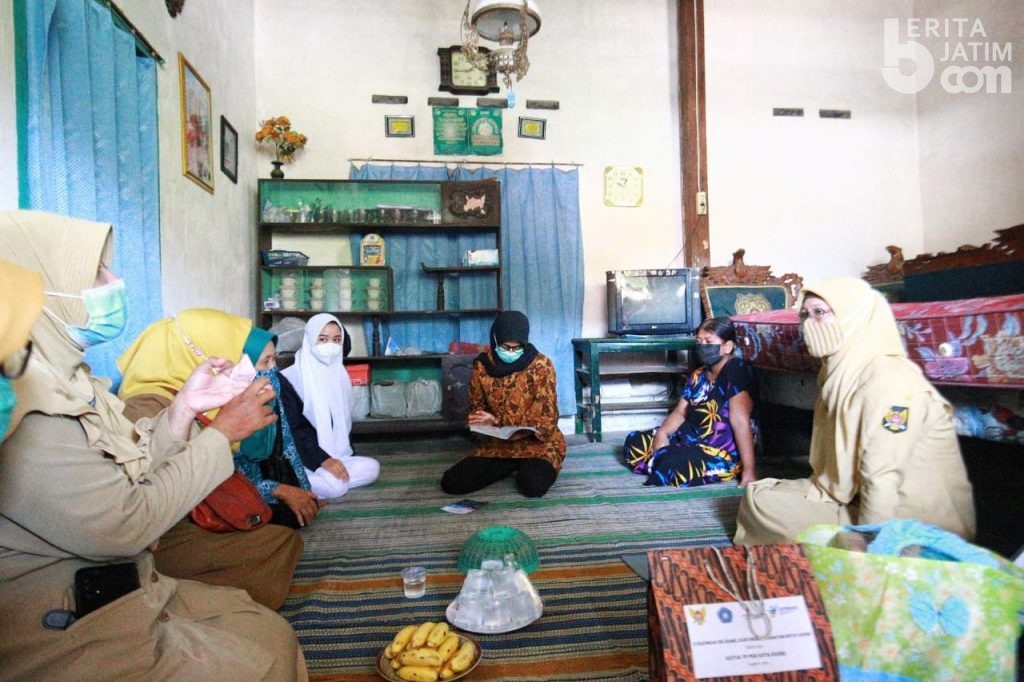 Tekan Kematian Ibu dan Bayi, Bunda Fey Intensifkan Pendampingan dan Pemantauan Ibu Hamil Resiko Tinggi