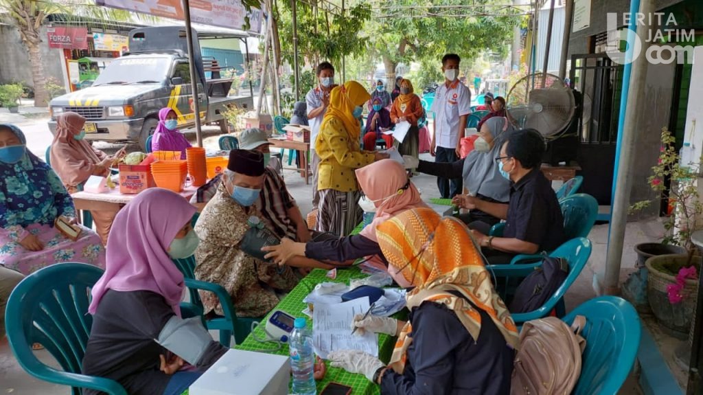 Bantu Pemerintah PKS Gresik Gelar Vaksinasi Massal