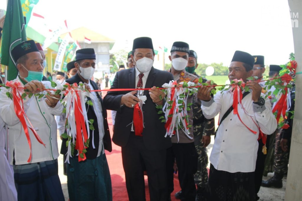 Momen Hari Santri, Wabup Sidoarjo Resmikan Musalla SMK Ma’arif Tanggulangin