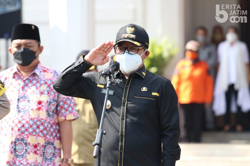 Wali Kota Malang Pimpin Apel Gelar Pasukan Demi Antisipasi Bencana Hidrometeorologi