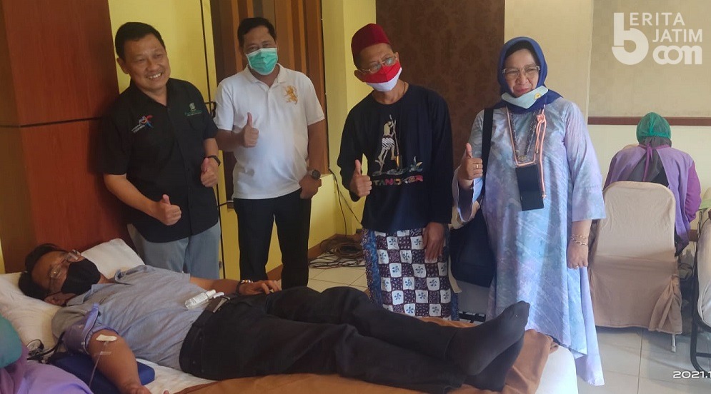 Warga Batu Antusias Ikuti Donor Darah Yayasan Bersih-Hotel Purnama