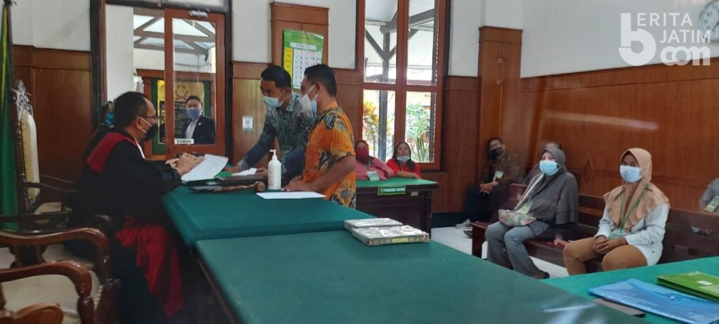 Tak Bayar Utang Rp 380 Juta, Ibu Rumah Tangga Ini Digugat Teman Arisan