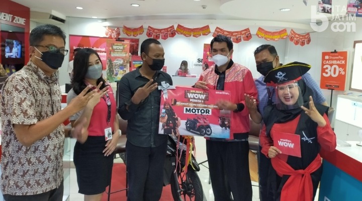 Dapat Hadiah Motor Dari Smartfren, Badrus Bisa Kerja Sampingan Jadi Ojol