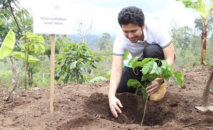 Wagub Emil Dardak Dukung Pengembangan Kopi oleh Anak Muda Desa
