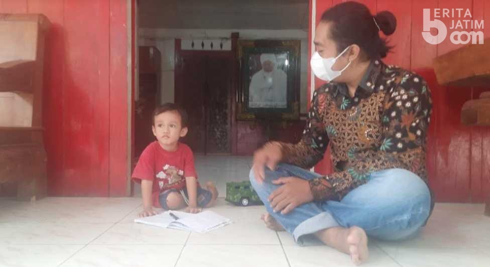 Punya Nama 19 Kata, Balita di Tuban Tidak Bisa Urus Akte Kelahiran