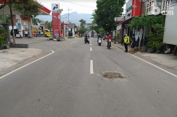 Pelajar Naik Motor Tanpa Helm di Ponorogo, Meninggal Kecelakaan