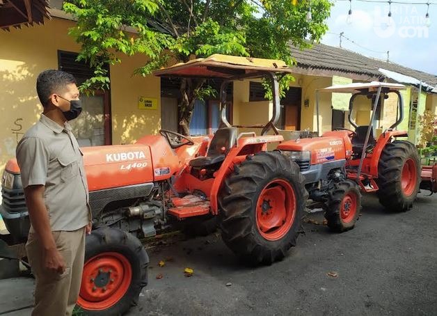 Tersangka Korupsi Alsintan Ponorogo ‘Diberhentikan’ Sejak Tahun Lalu
