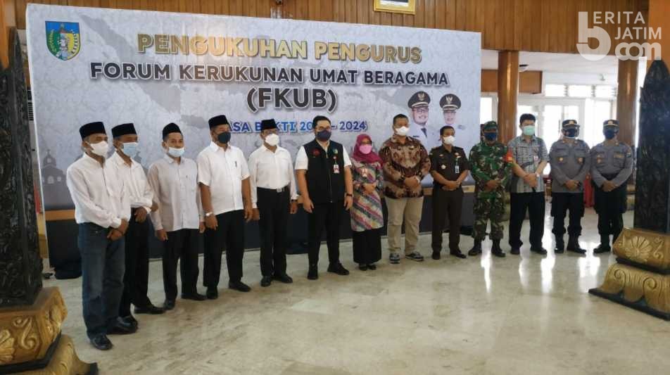 Tangkal Radikalisme dan Intoleransi, Bupati Kediri Kukuhkan Pengurus FKUB