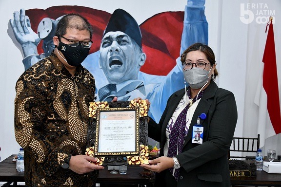 Mahasiswa Diajak Gunakan Media Sosial dengan Ungkapan Optimis