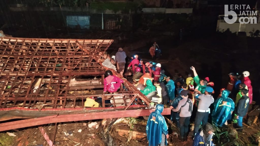 Data BPBD, 15 Orang Hanyut dalam Banjir Bandang Kota Batu