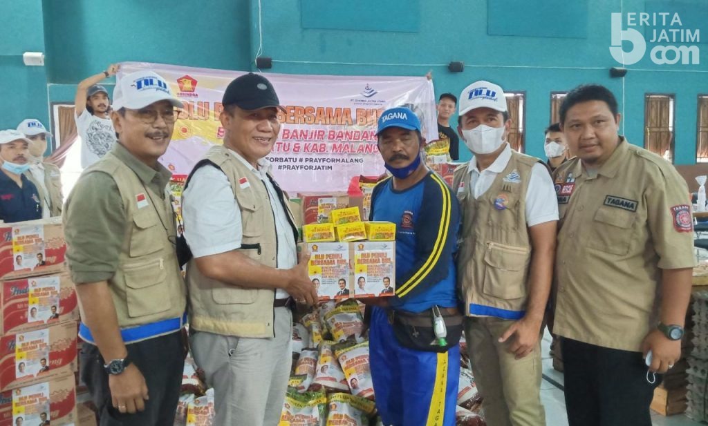 BHS Kirim Bantuan Sembako dan Bahan Bangunan untuk Korban Banjir Bandang